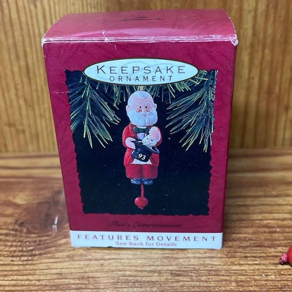 1993 Hallmark Keepsake Ornament That’s Entertainment‎ Santa Rabbit Out of Hat